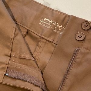 NIKE golf shorts in chestnut brown sz 6